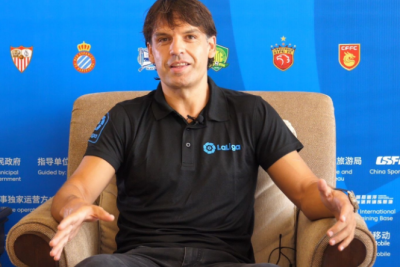 ���ŻʼҶĳ������ҶӰ˳�����Ӧ���Ǳ�����Ա